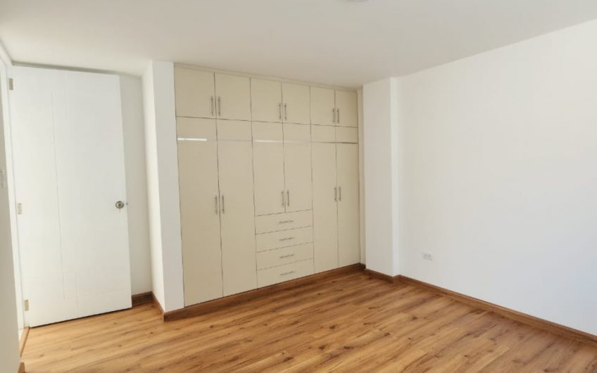 EN VENTA HERMOSA CASA DE ESTRENO EN CAMPO VERDE CERRO COLORADO