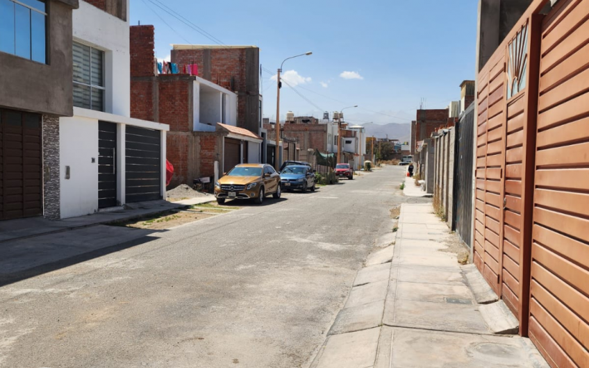 EN VENTA BONITO TERRENO EN URB. EL NOPAL CHARACATO