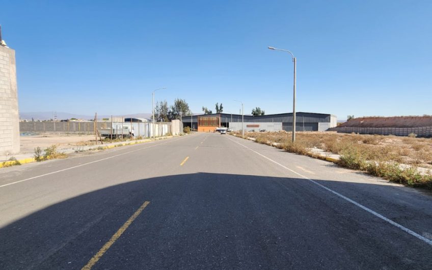 EN VENTA AMPLIO Y ESTRATEGICO TERRENO INDUSTRIAL EN RIO SECO