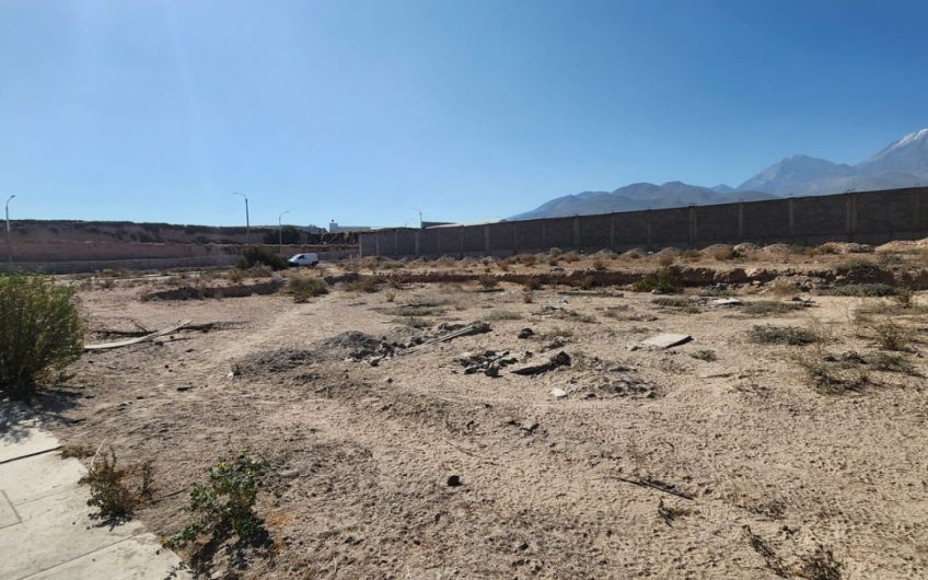 EN VENTA AMPLIO Y ESTRATEGICO TERRENO INDUSTRIAL EN RIO SECO