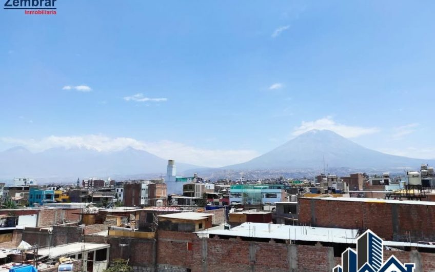 EN VENTA MODERNA CASA EN ESQUINA DE 4 NIVELES CON LINDOS ACABADOS EN JLBYR
