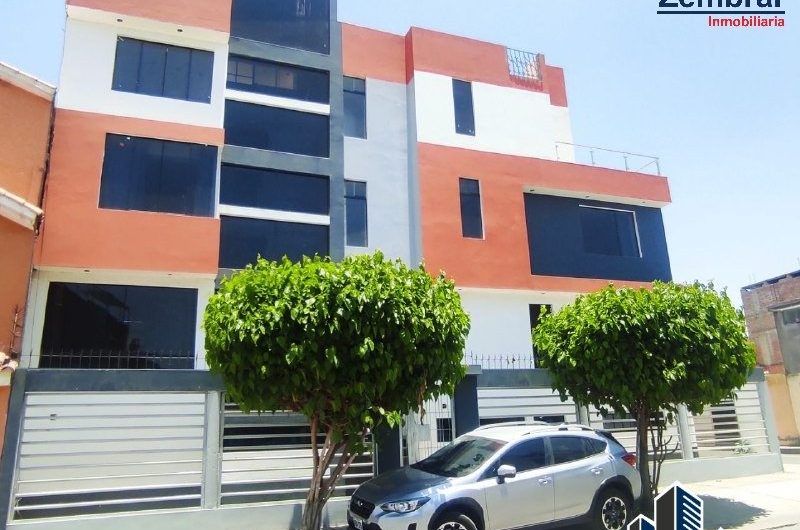 EN VENTA MODERNA CASA EN ESQUINA DE 4 NIVELES CON LINDOS ACABADOS EN JLBYR