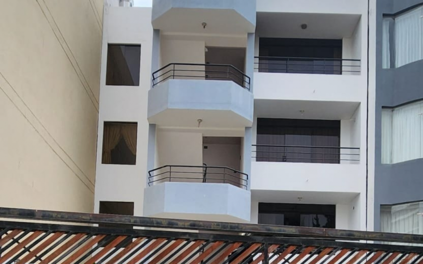 EN VENTA BONITO Y SUPER AMPLIO DEPARTAMENTO EN RESIDENCIAL PRIVADA EN CAYMA