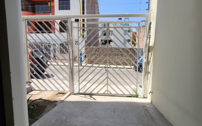 ✅VENDO HERMOSO Y AMPLIO DEPARTAMENTO EN PIEDRA SANTA – YANAHUARA✅