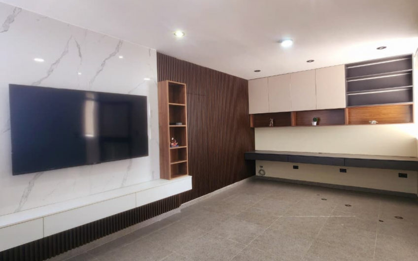 En venta amplio y lindo y exclusivo dúplex de 245.86 m²
