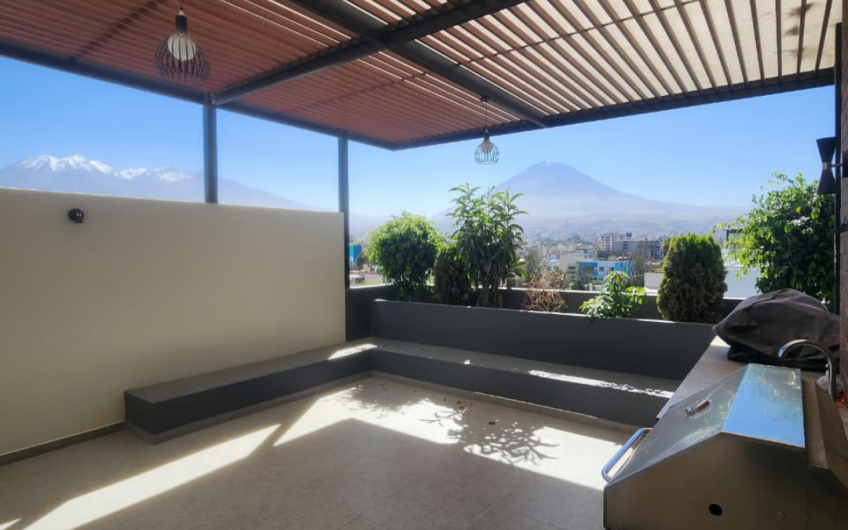 En venta amplio y lindo y exclusivo dúplex de 245.86 m²