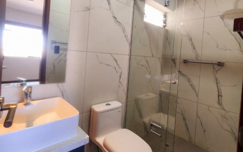 En venta amplio y lindo y exclusivo dúplex de 245.86 m²