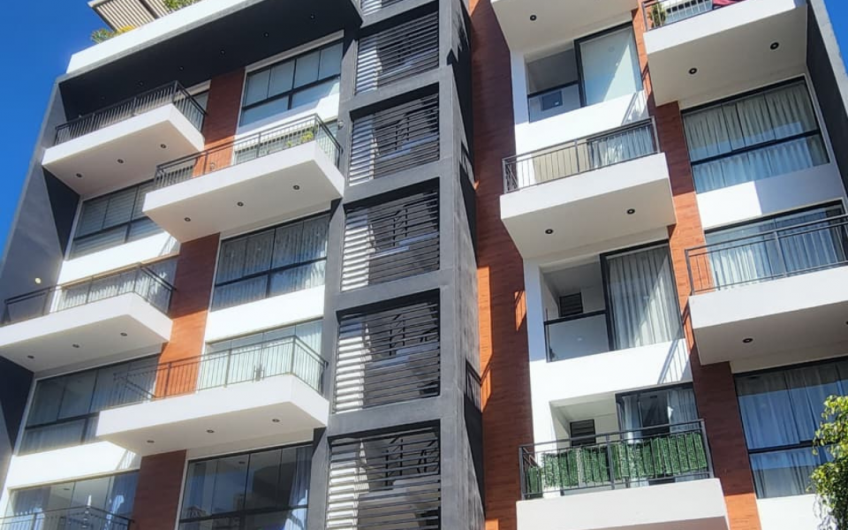 En venta amplio y lindo y exclusivo dúplex de 245.86 m²